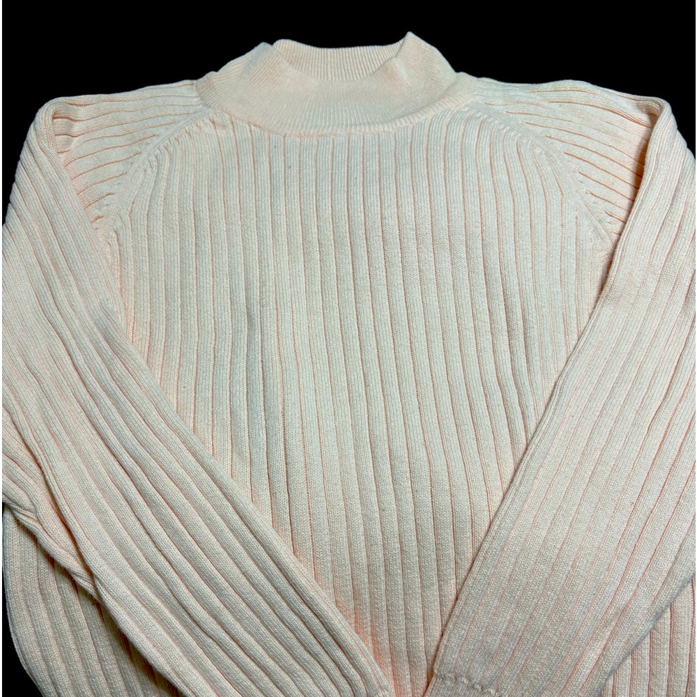 Light pink sweater